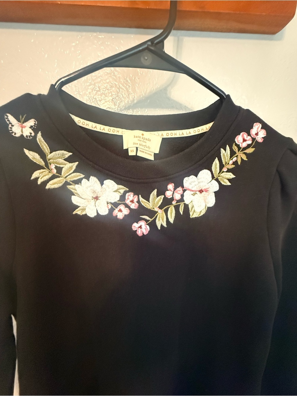kate spade Black Floral Embroidered Crewneck Sweatshirt